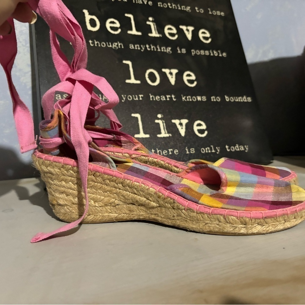 🩷Free🩷Pink plaid wedge sandals lace up leg size 8 - Picture 3 of 8